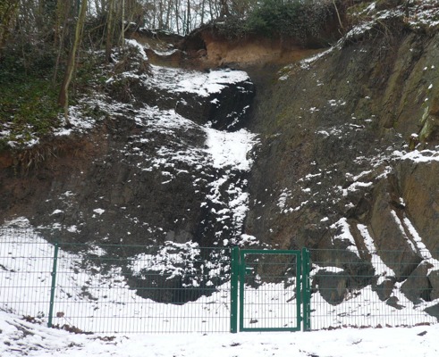 Flözaufschluss Wasserfall