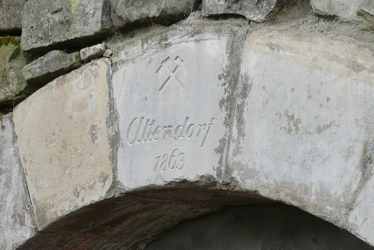 Bogeninschrift Stollen Altendorf Tiefbau